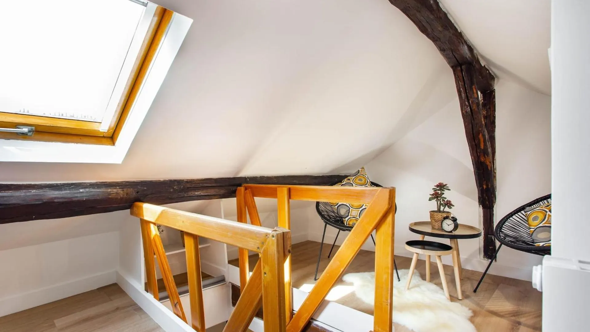 Apartment Exquisite Duplex - 6p - Montorgueil Paris